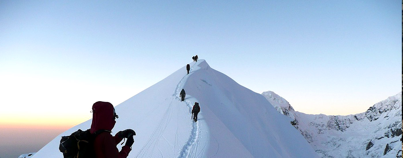 Tharpu Chuli or Tent Peak Climbing