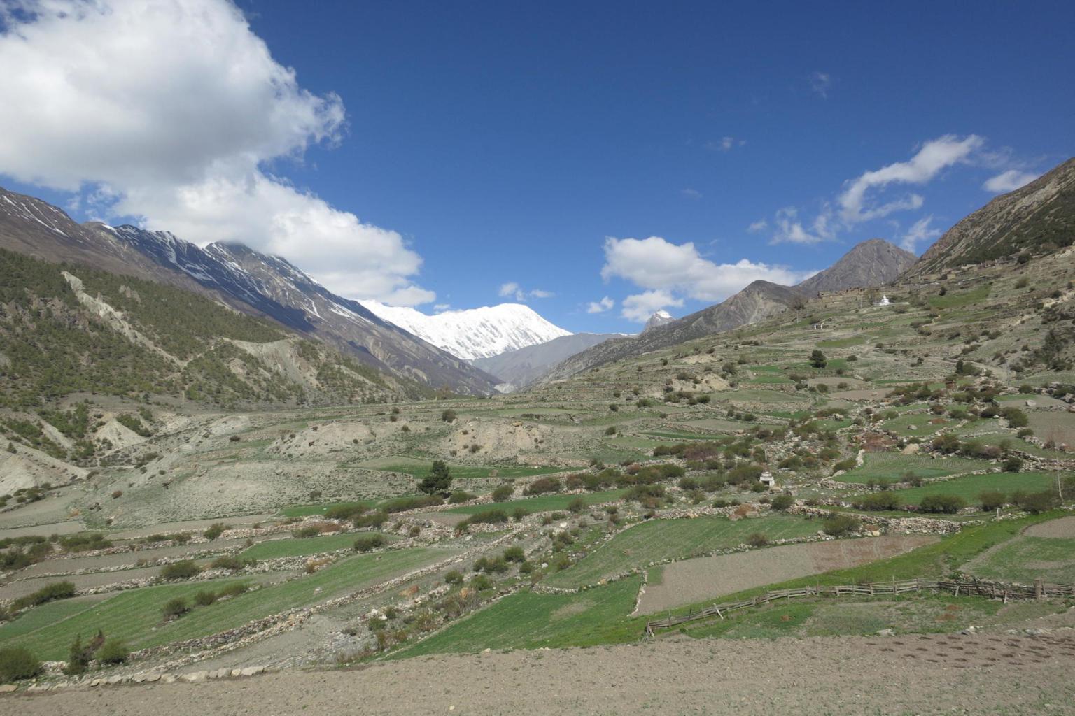 Annapurna circuit trek 